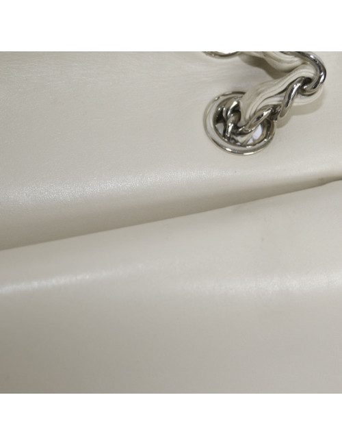 CHANEL 2.55 double flap bag in cream leather