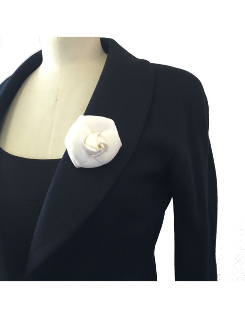 Broche CHANEL Camélia tissu blanc