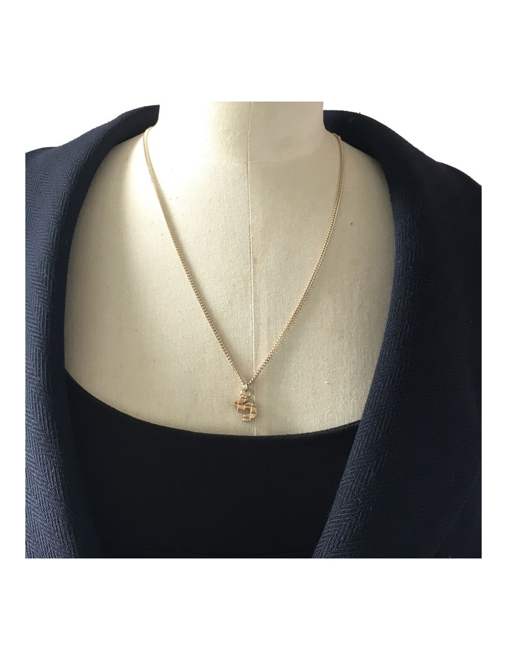 Golden "5" CHANEL metal necklace