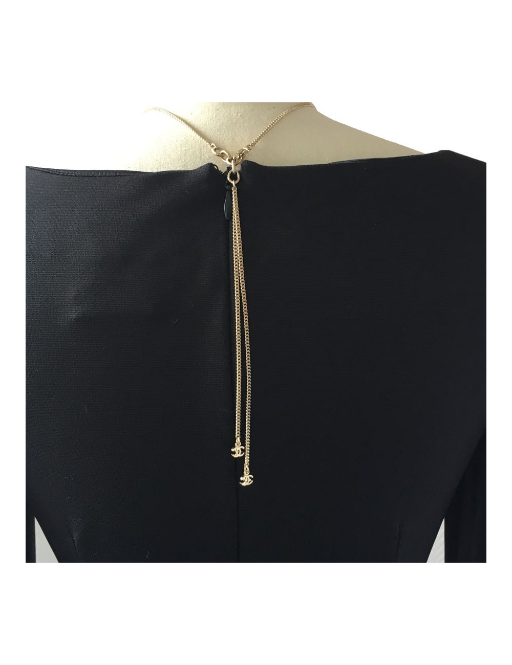 Collier "5" CHANEL en métal doré 