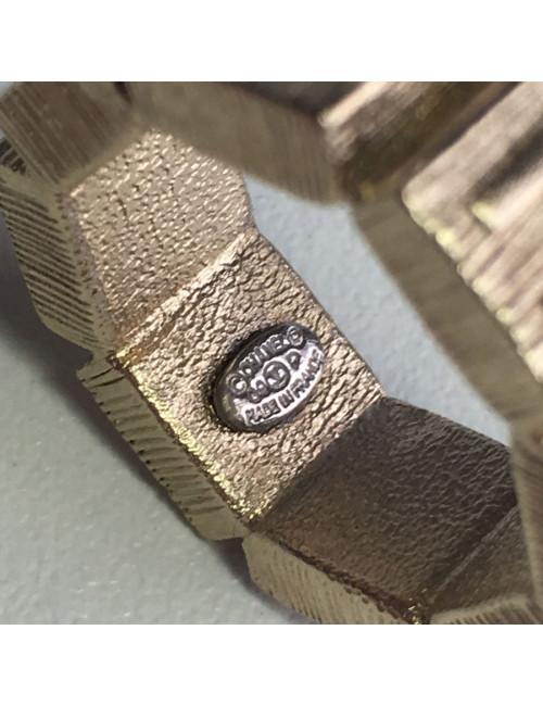 Bague CHANEL en métal doré et perle nacrée T53