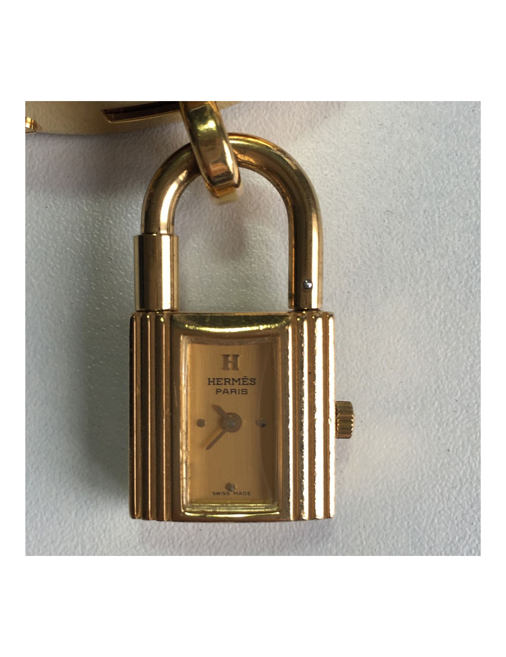 HERMES Kelly watch alligator and gold hardware