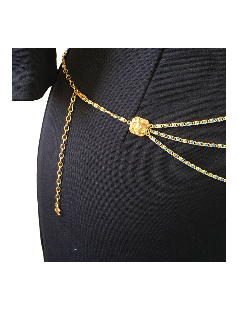 Ceinture sautoir CHANEL chaîne dorée et strass bleus