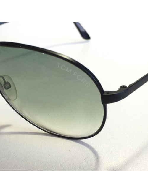 Lunettes de soleil TOM FORD aviateur noires