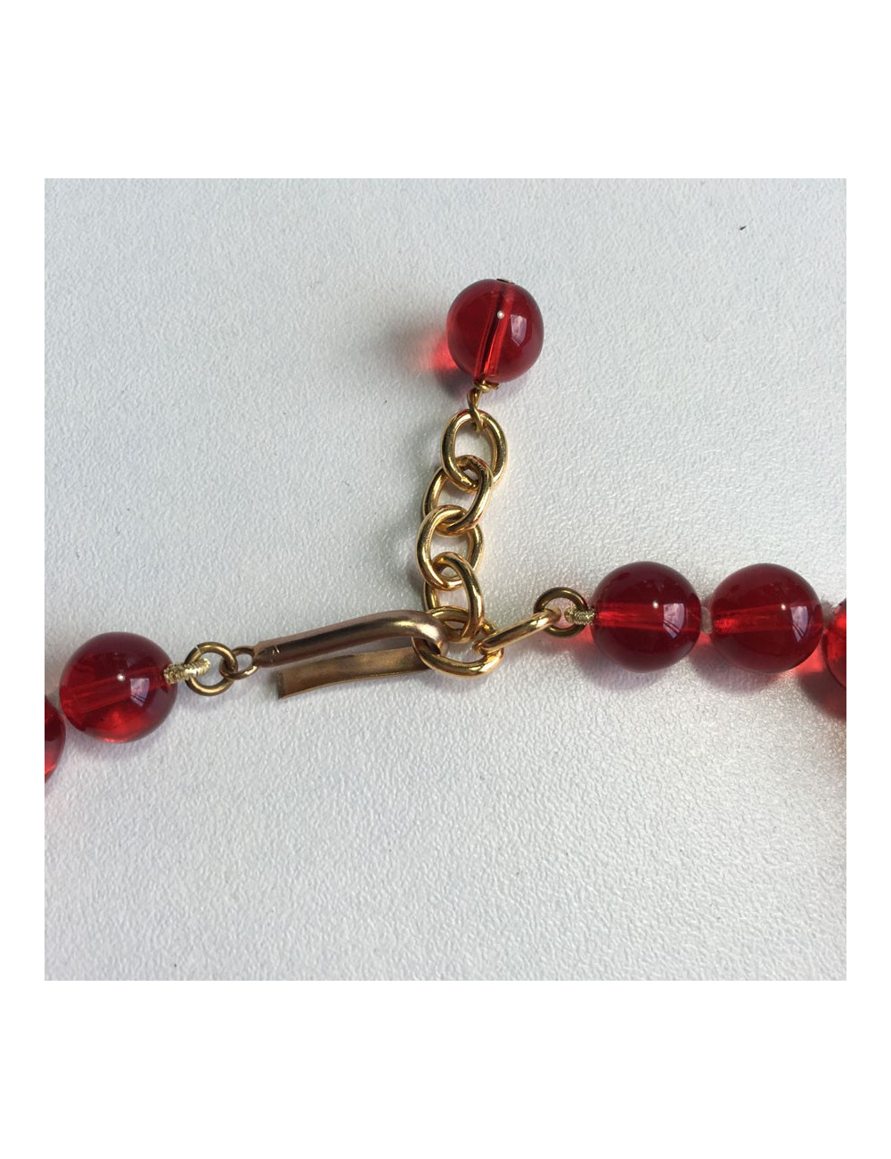 Collier MARGUERITE de VALOIS camélia en pâte de verre rouge