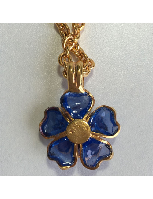 Collier MARGUERITE de VALOIS Fleurette en pâte de verre couleur saphir