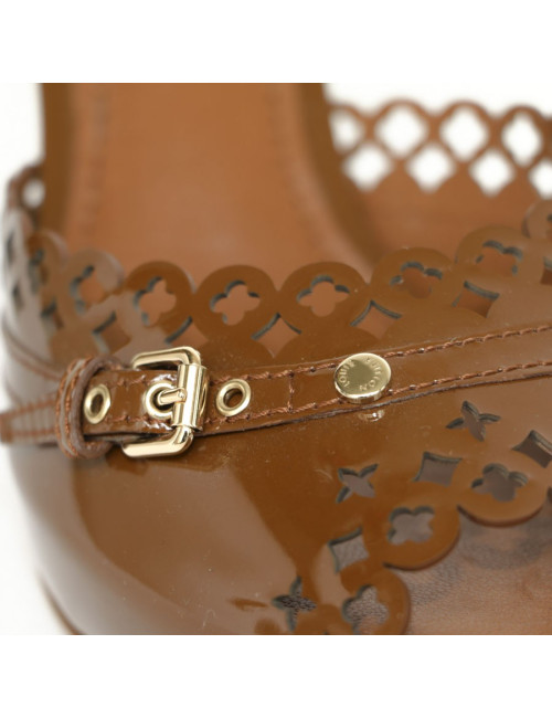 Mules LOUIS VUITTON T 37.5 cuir verni marron