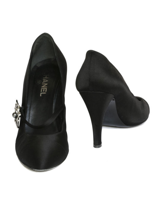 Escarpins CHANEL T 40,5 satin noir