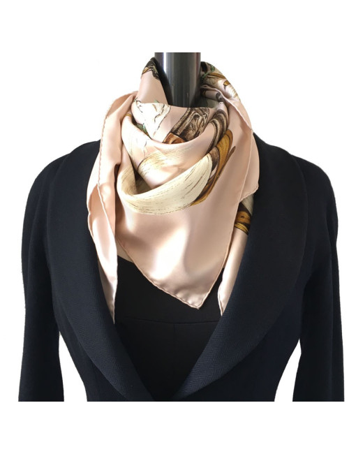 Hermès "about boots" in pale pink silk