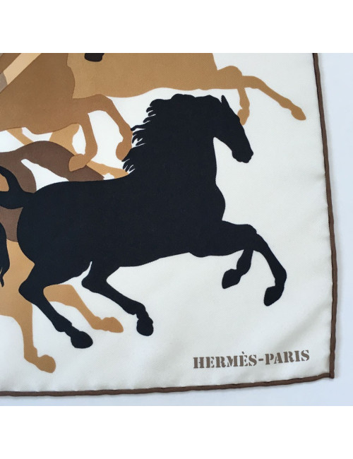 Hermès "Ex Libris in Camouflage" in white and Brown silk