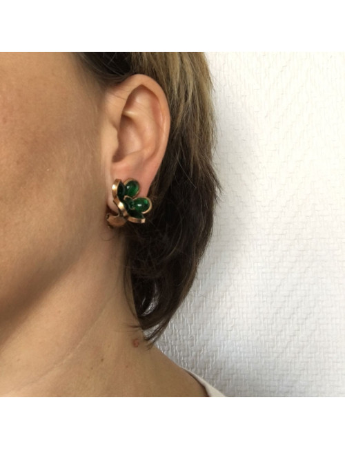Boucles d'oreille clips MARGUERITE de VALOIS fleurette en pâte de verre couleur émeraude