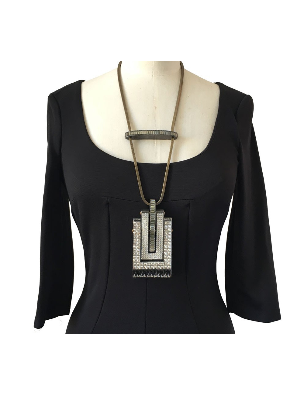 LANVIN pendant articulated in brass and rhinestones