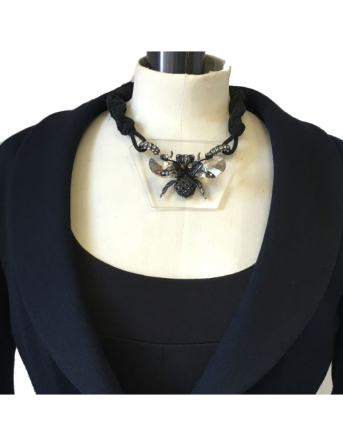 Collier LANVIN insecte en cristaux de swarovski et strass