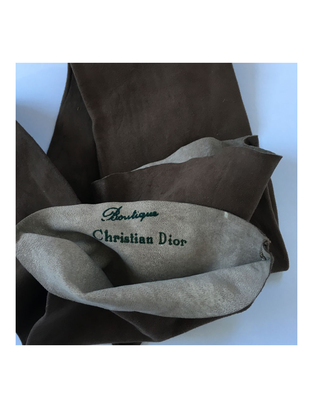 CHRISTIAN DIOR shoulder-length gloves brown suede