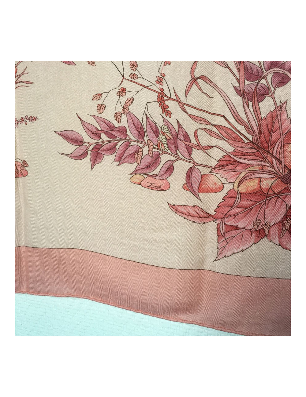 Châle "Pythagore" HERMES en cachemire et soie rose