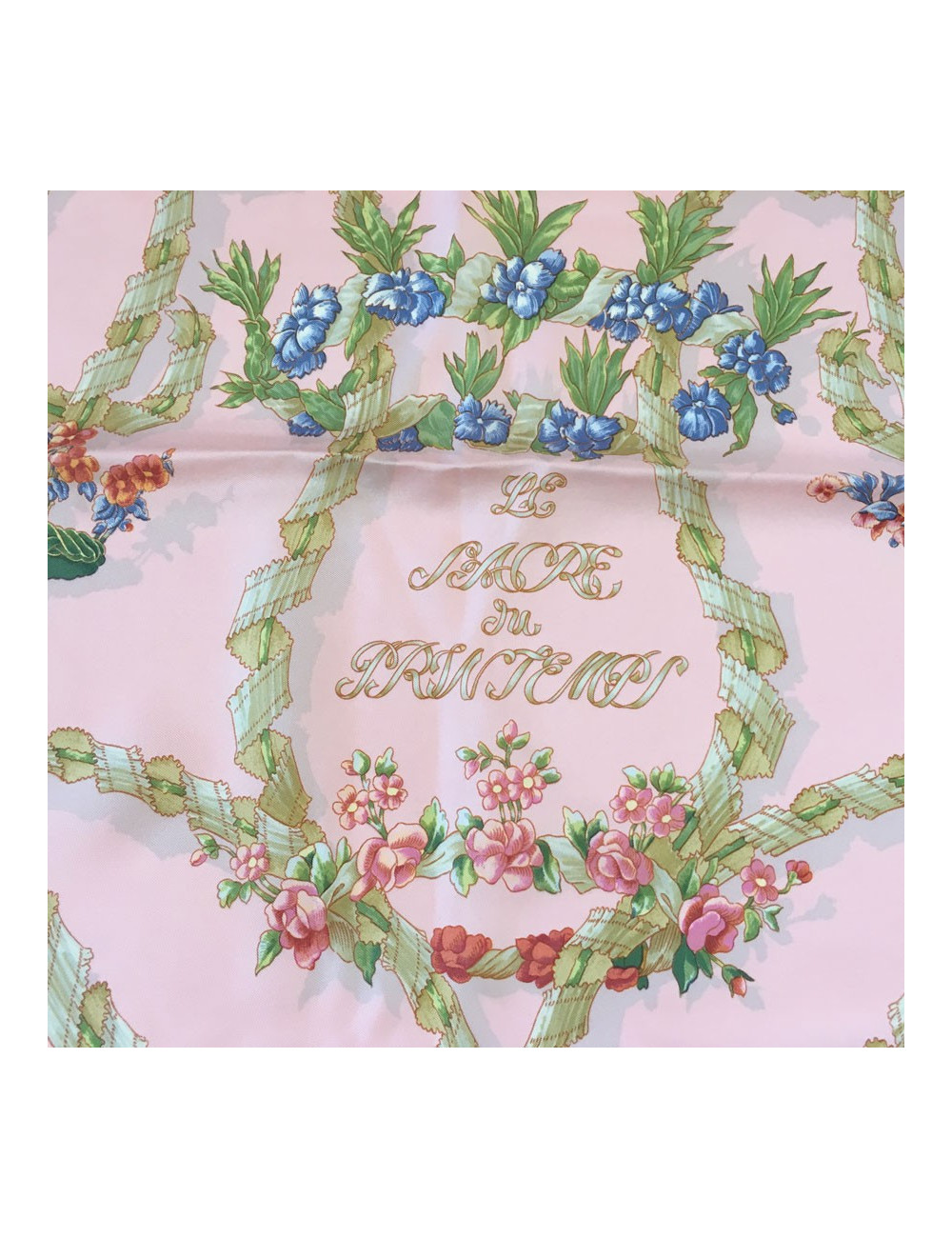 Hermès "The coronation of spring" in pink silk