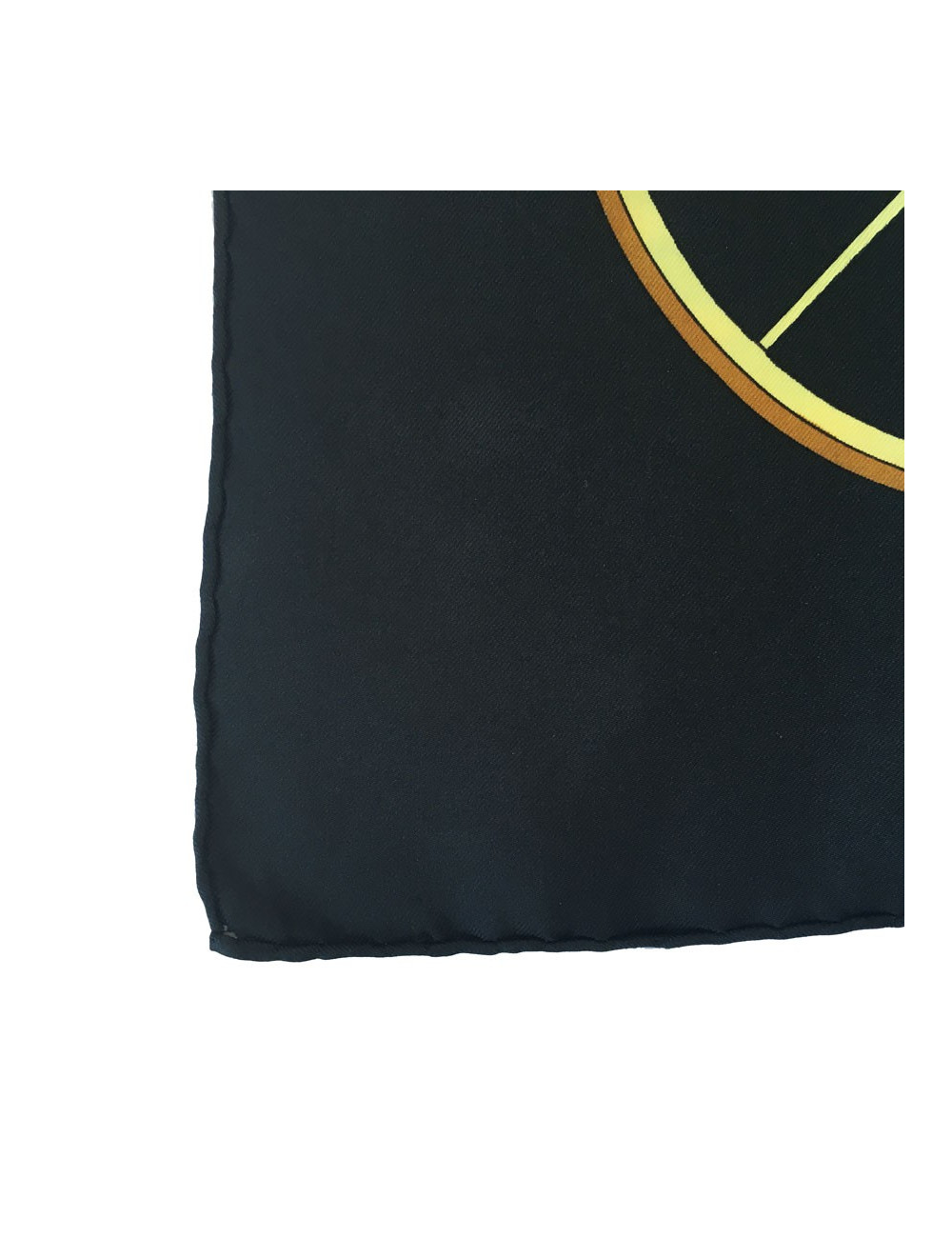 xxx Carré HERMES "Springs" en soie noire et or
