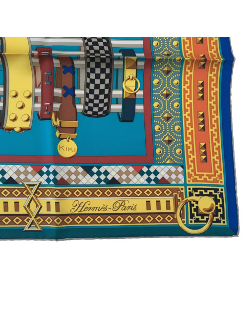 Carré HERMES "Colliers de chiens" en soie multicolore