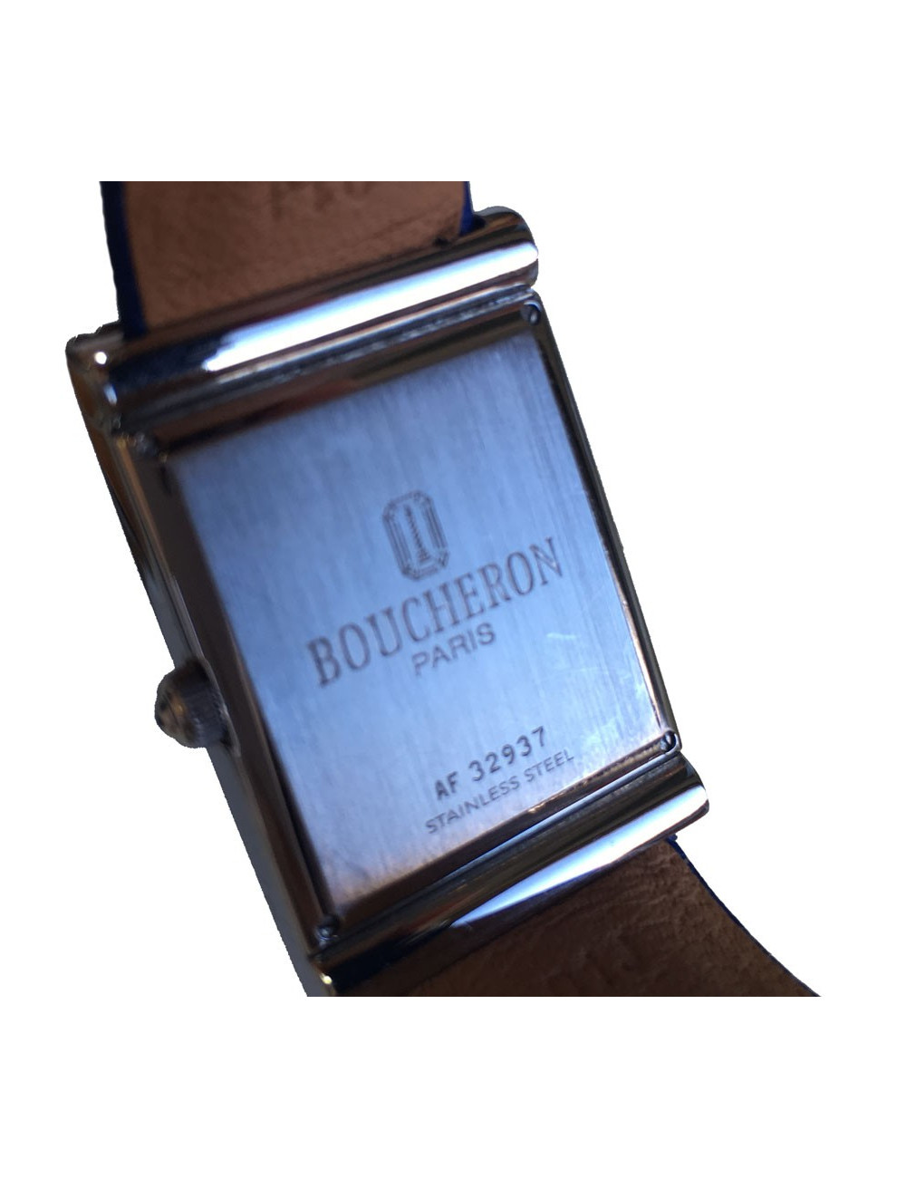 PILE A CHANGER Montre BOUCHERON en acier et cuir