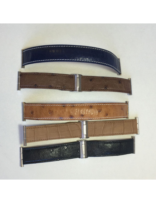 PILE A CHANGER Montre BOUCHERON en acier et cuir