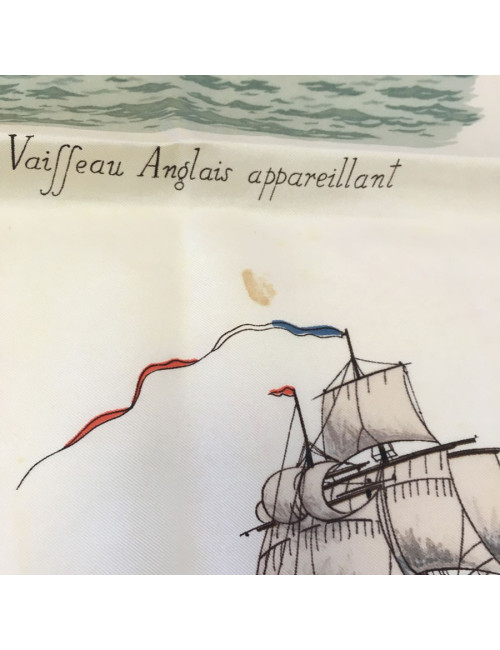 xxx Carré HERMES "Vaisseaux et Frégates" en soie ivoire et bordeaux