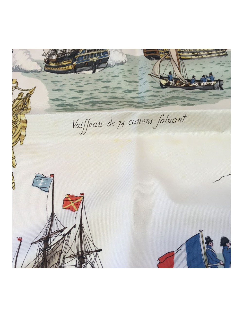 xxx Carré HERMES "Vaisseaux et Frégates" en soie ivoire et bordeaux