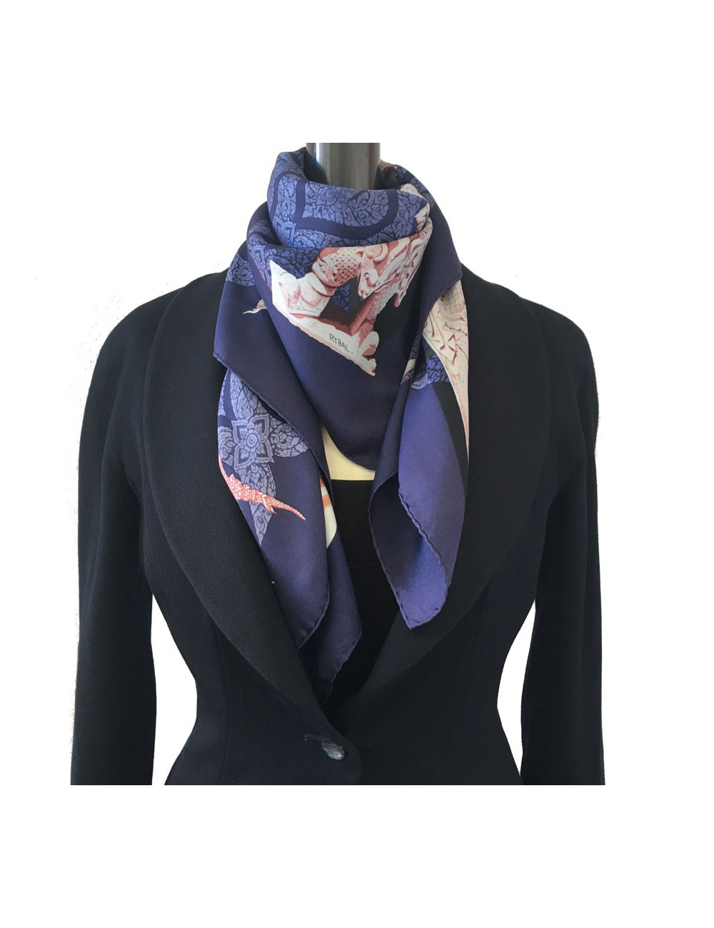 Carré HERMES "SIAM" en soie bleue nuit