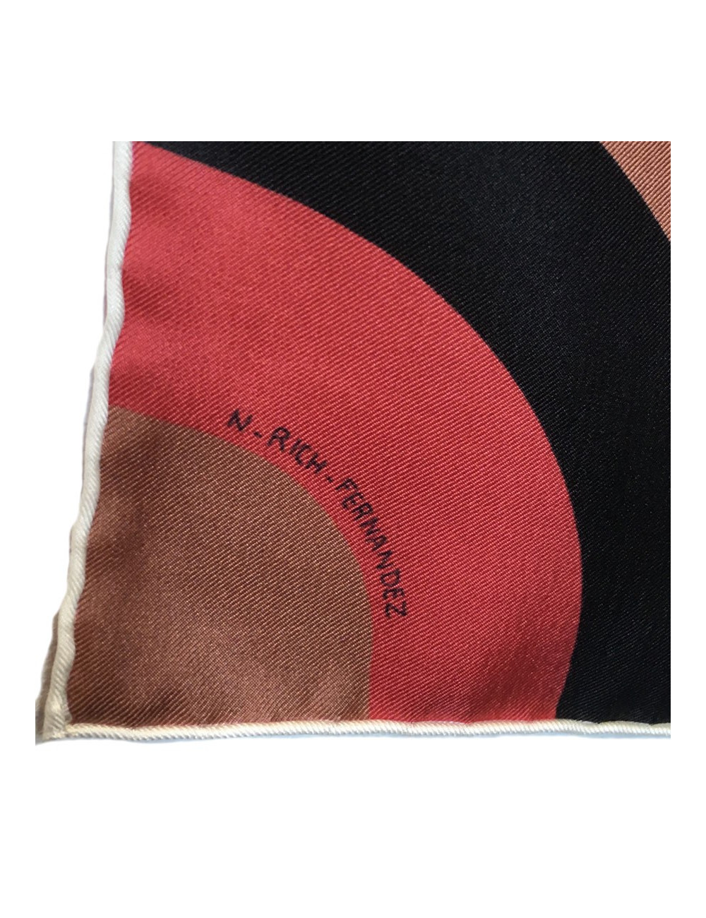 xxx Châle HERMES "Marcelina" en soie polychrome