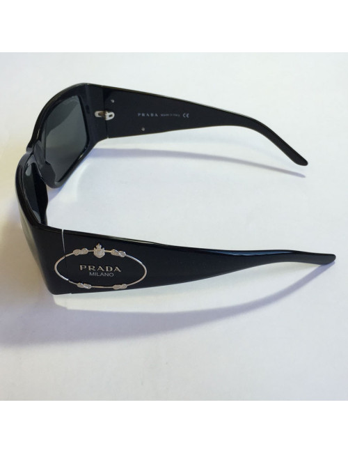 Lunettes de soleil PRADA en plexi noir