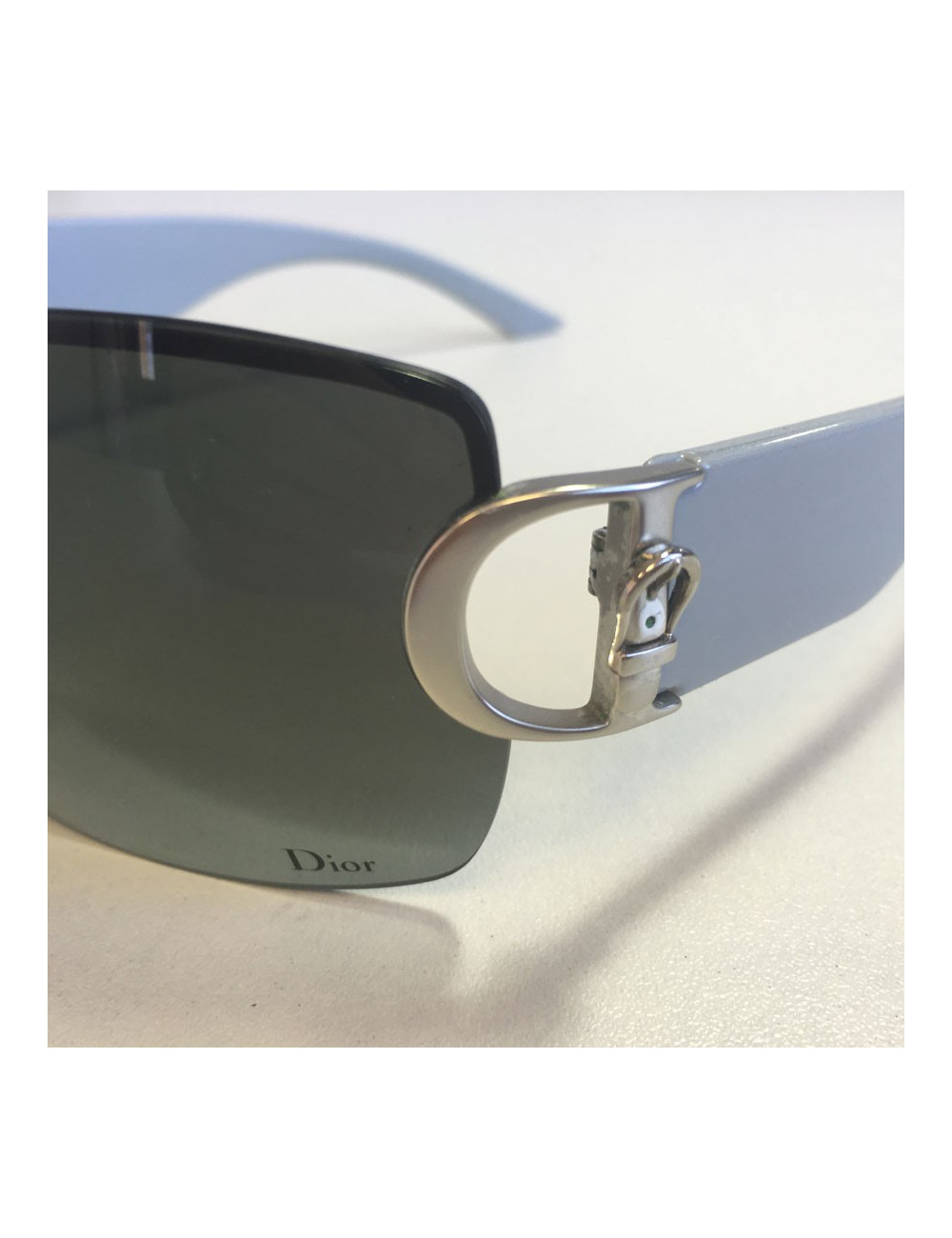 Lunettes de soleil DIOR oversize en plastique