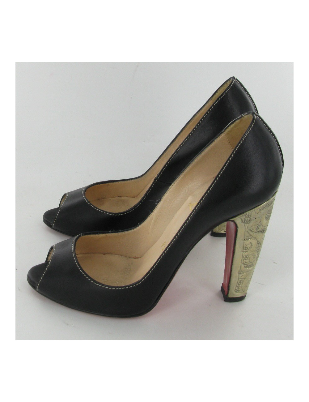 Escarpins T37.5 LOUBOUTIN