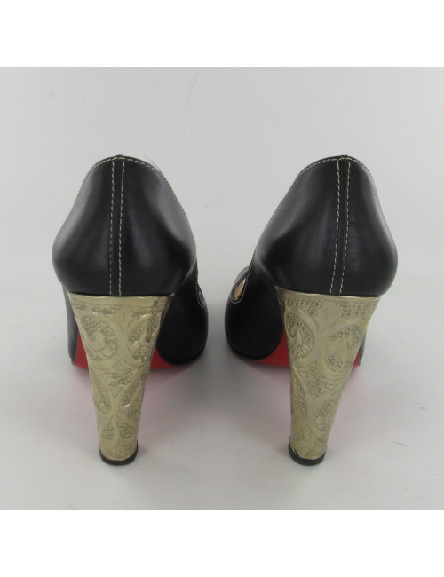 Escarpins T37.5 LOUBOUTIN