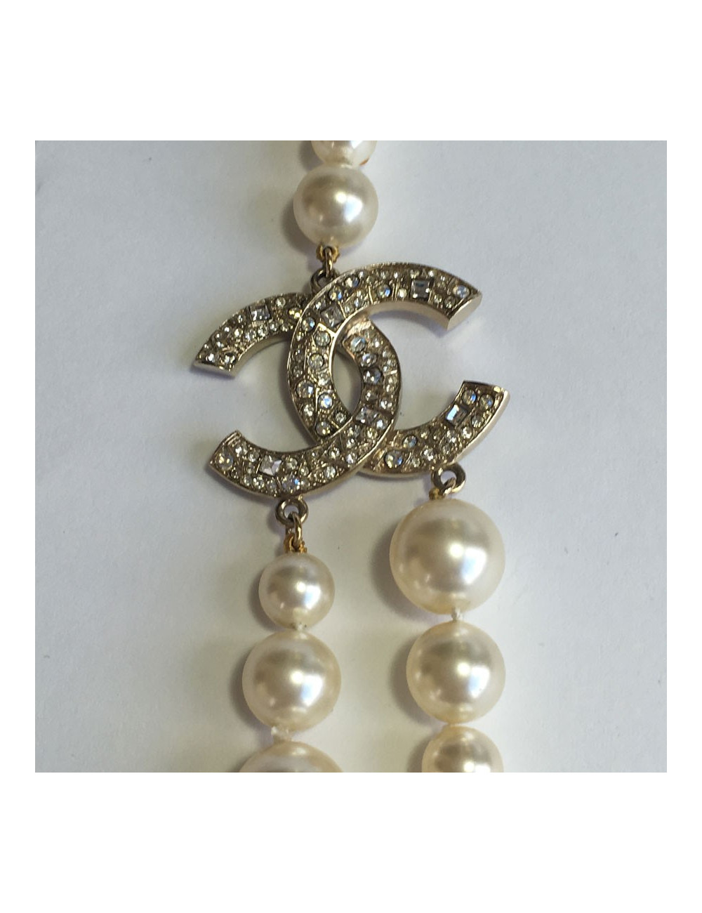 Sautoir CHANEL double en perles et strass