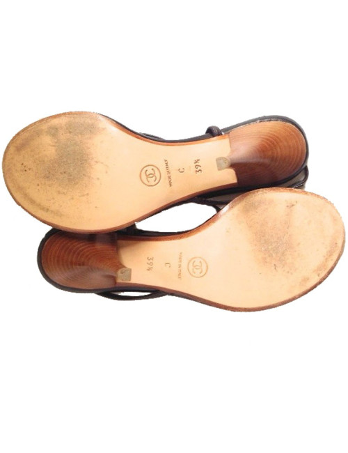 Sandales hautes CHANEL t.39.5 en cuir et bois foncé 