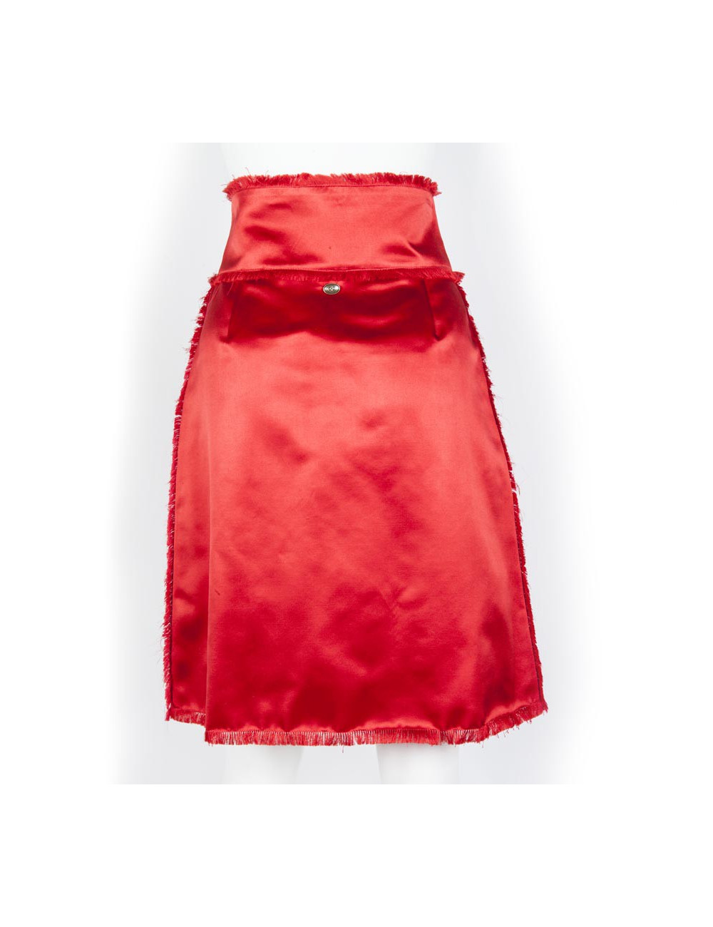 CHANEL T38 en red Duchess silk skirt