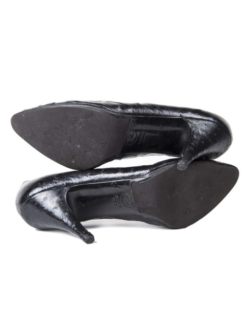 Escarpins Chanel T8 US  autruche noir