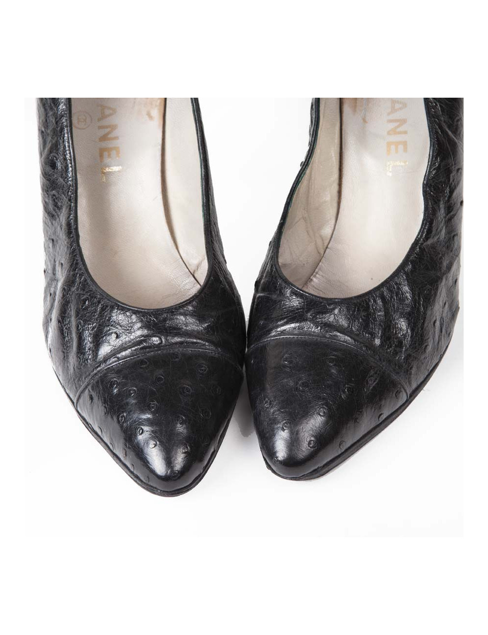 Escarpins Chanel T8 US  autruche noir
