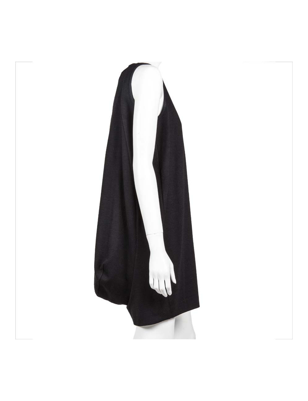Robe YVES SAINT LAURENT t36fr en laine noire