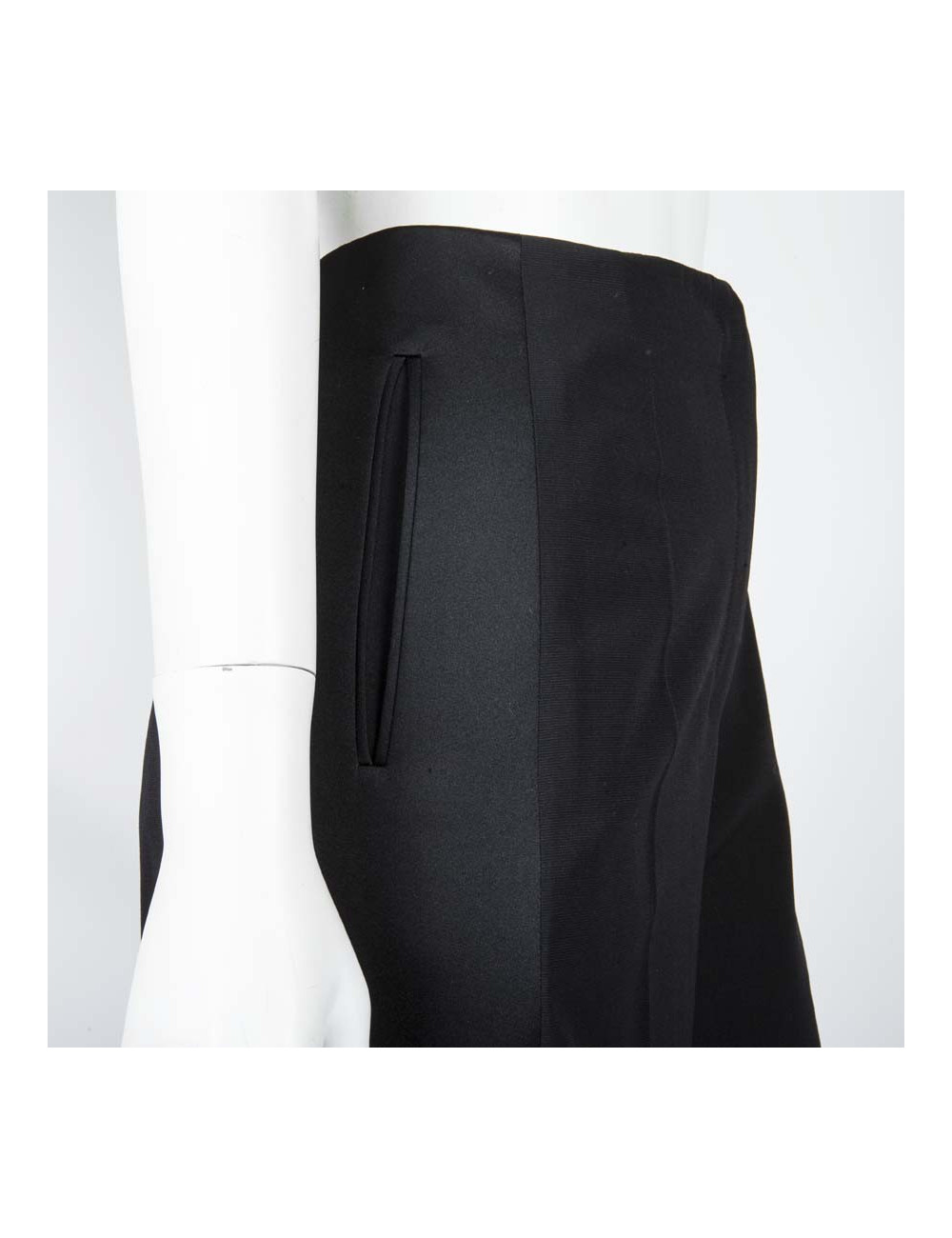 Pantalon YVES SAINT LAURENT T38 FR noir 