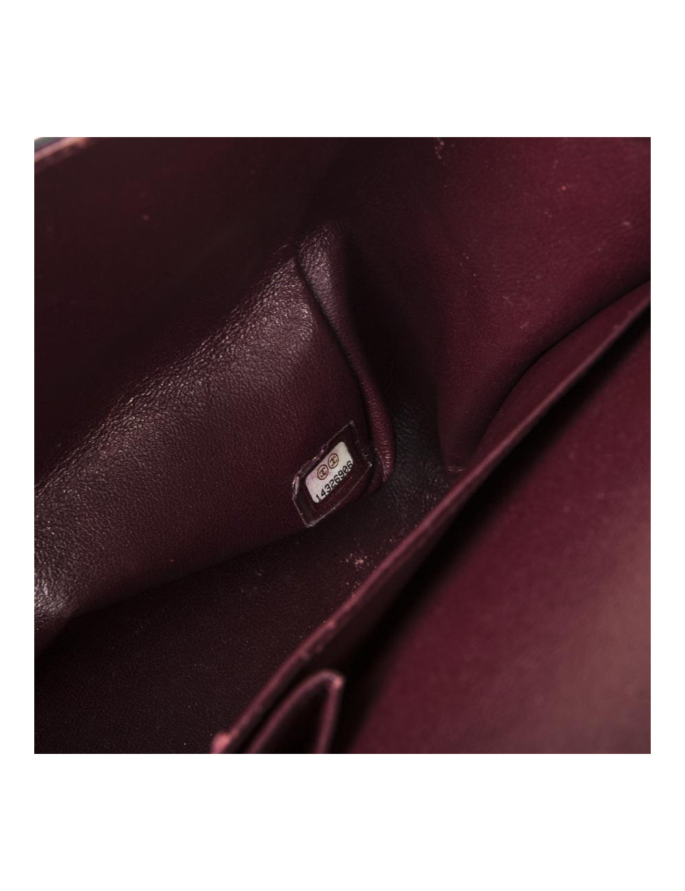 Sac Jumbo CHANEL en cuir lisse noir doré