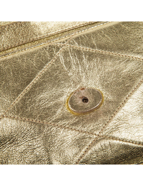 Petit sac doré CHANEL cuir vieilli doré