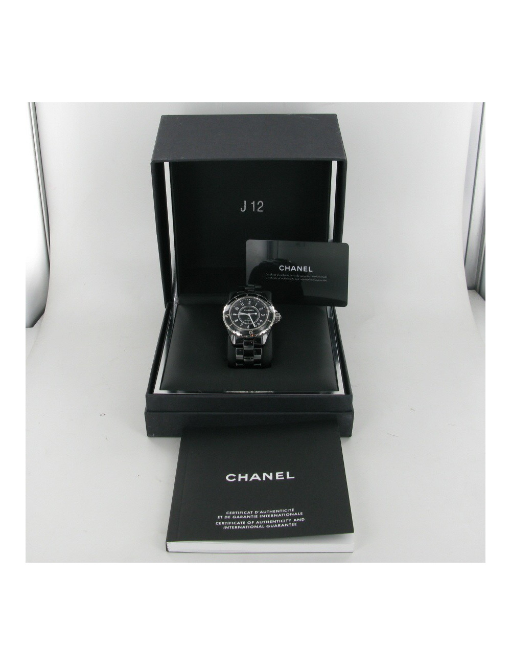 Montre J12 CHANEL