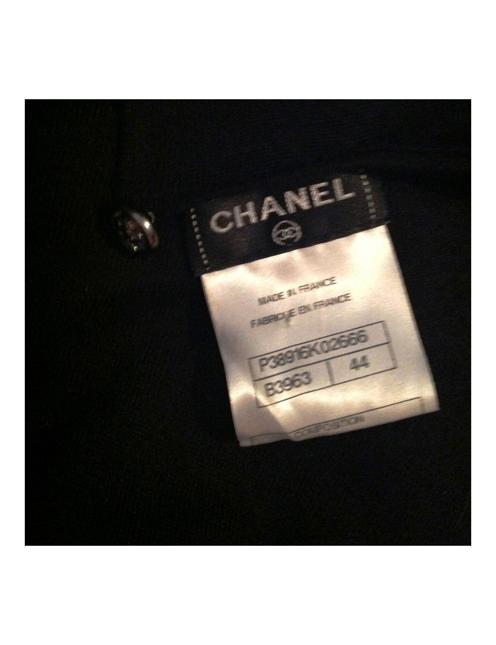Pull CHANEL en cachemire noir et col amovible en cotte de mailles