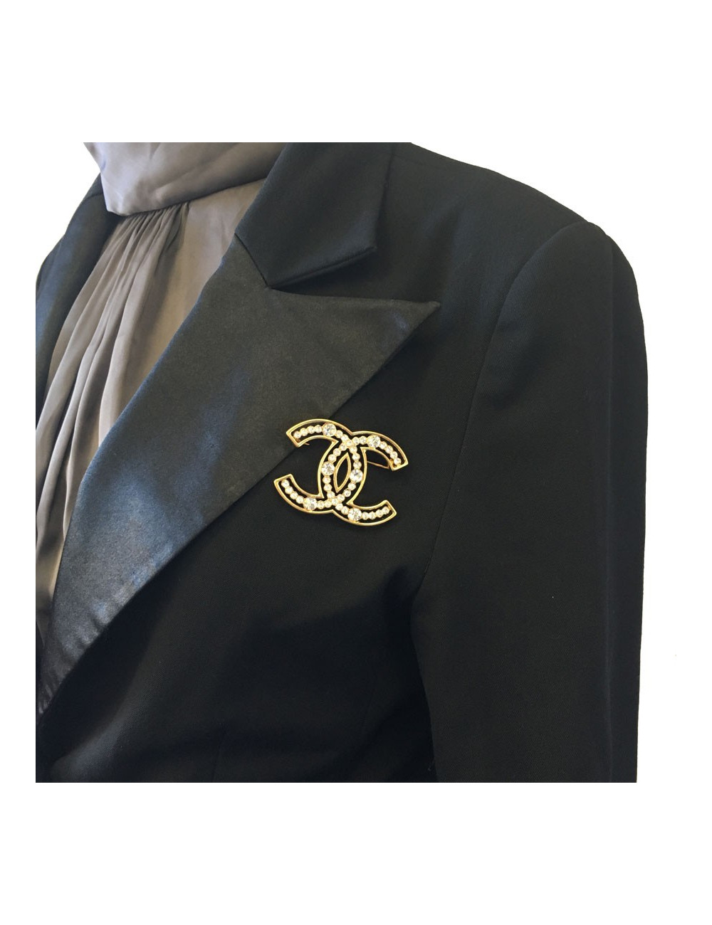 Broche CHANEL 