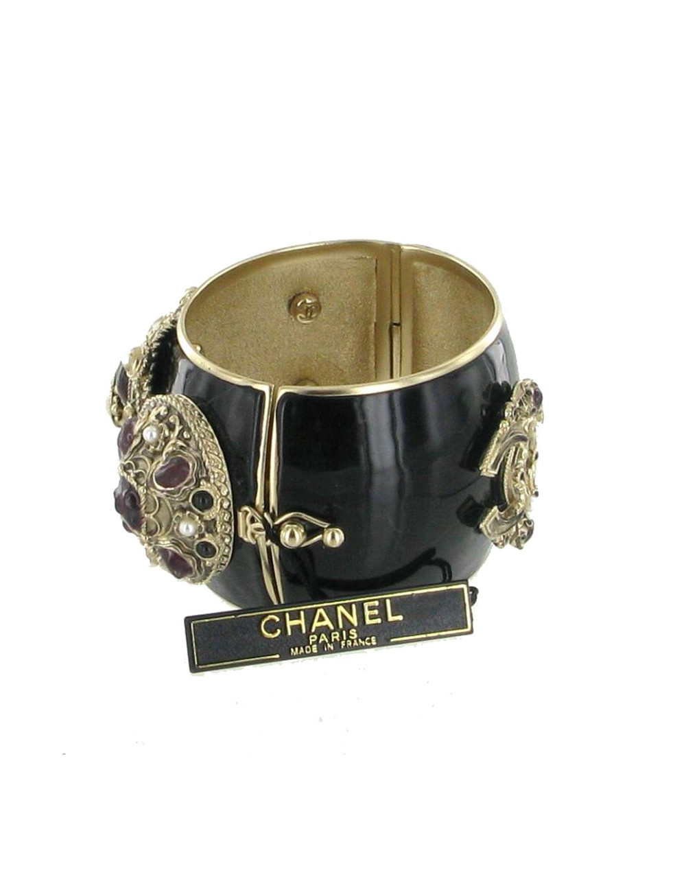 Cuff Couture CHANEL matte gold metal and black resin