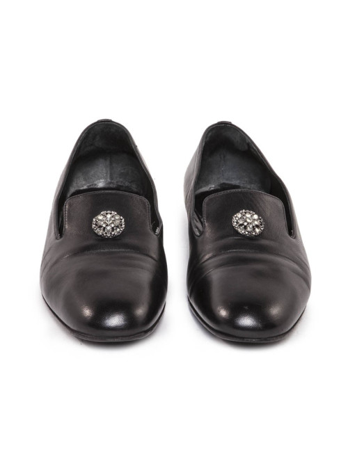 CHANEL T 39 EN black leather moccasins