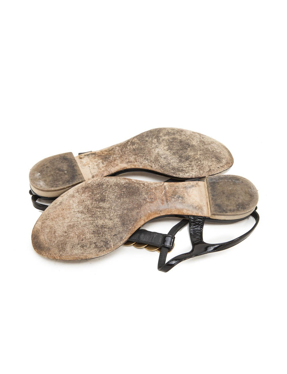 CHANEL T 39.5 C mules in black patent leather 