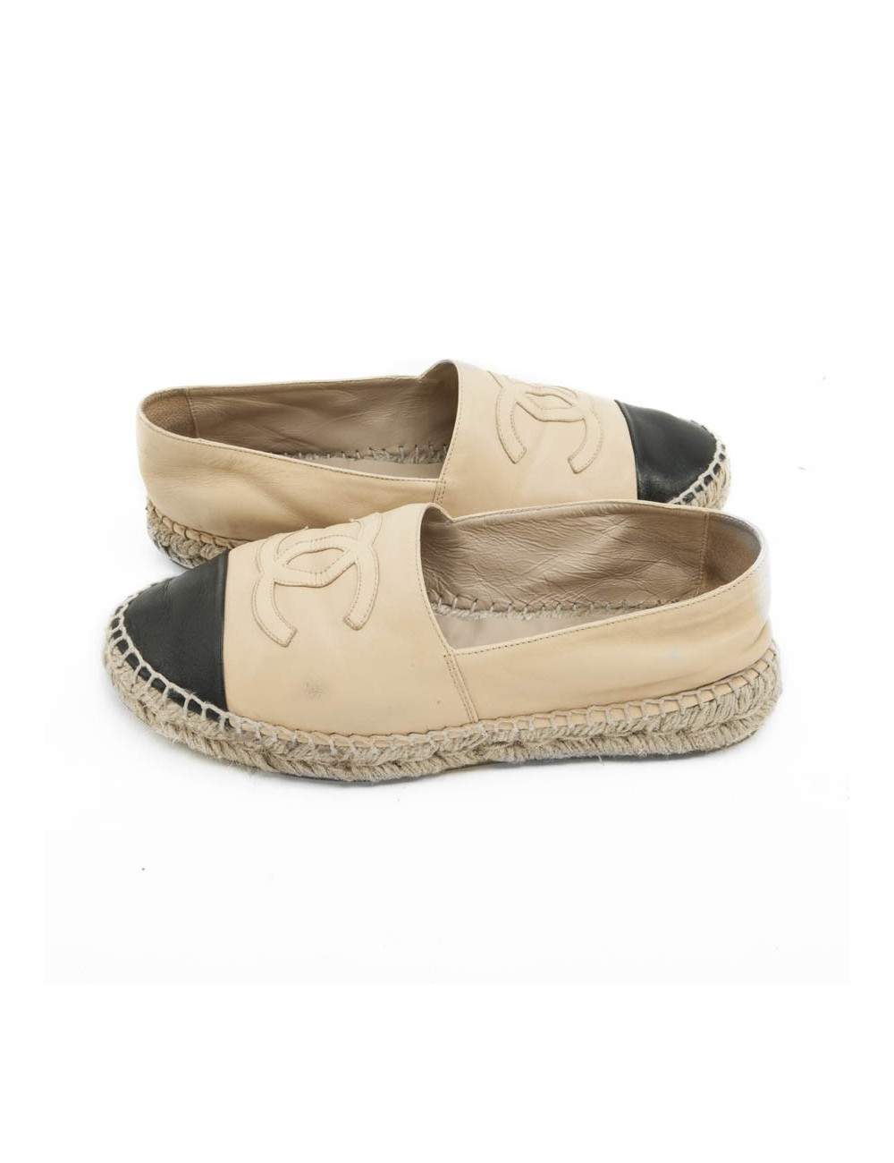 CHANEL T 40 en two-tone leather sneakers