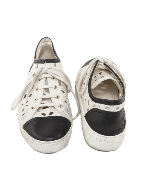 Sneakers CHANEL T 39.5 bicolores 