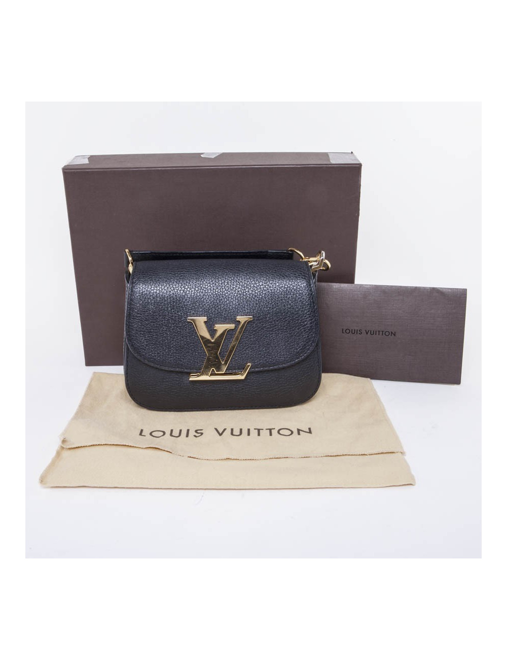 Sac "Vivienne" LOUIS VUITTON en cuir grainé noir